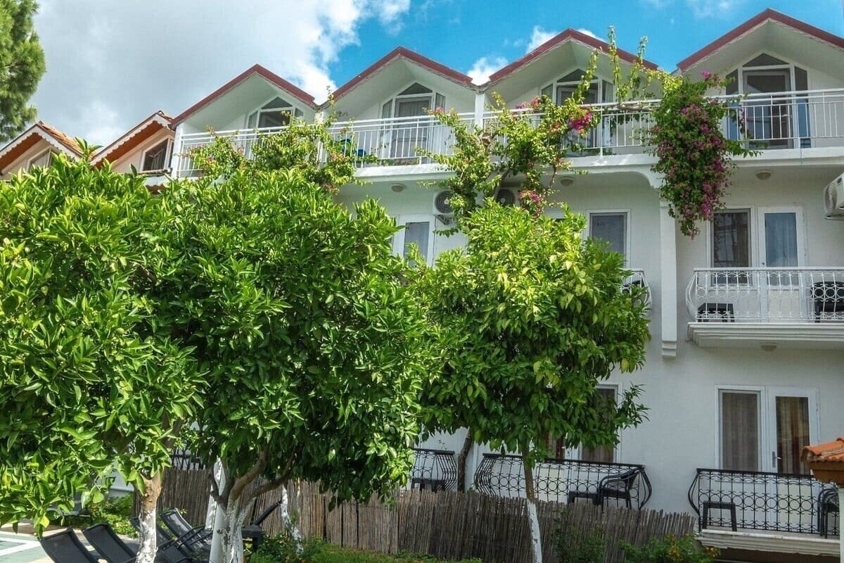 Фото Legend of Dalyan Otel (ex. Junior Ozalp, Ozalp Otel) 3*